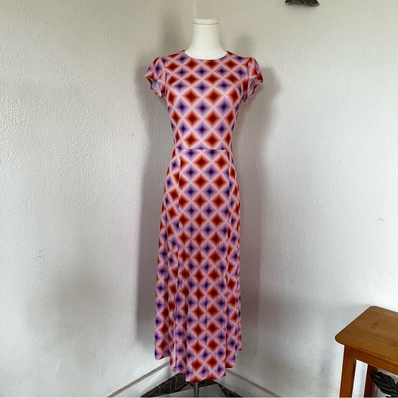 Olivaceous Dresses & Skirts - Olivaceous Geometric Midi Open Back Slip Dress Size M NWT